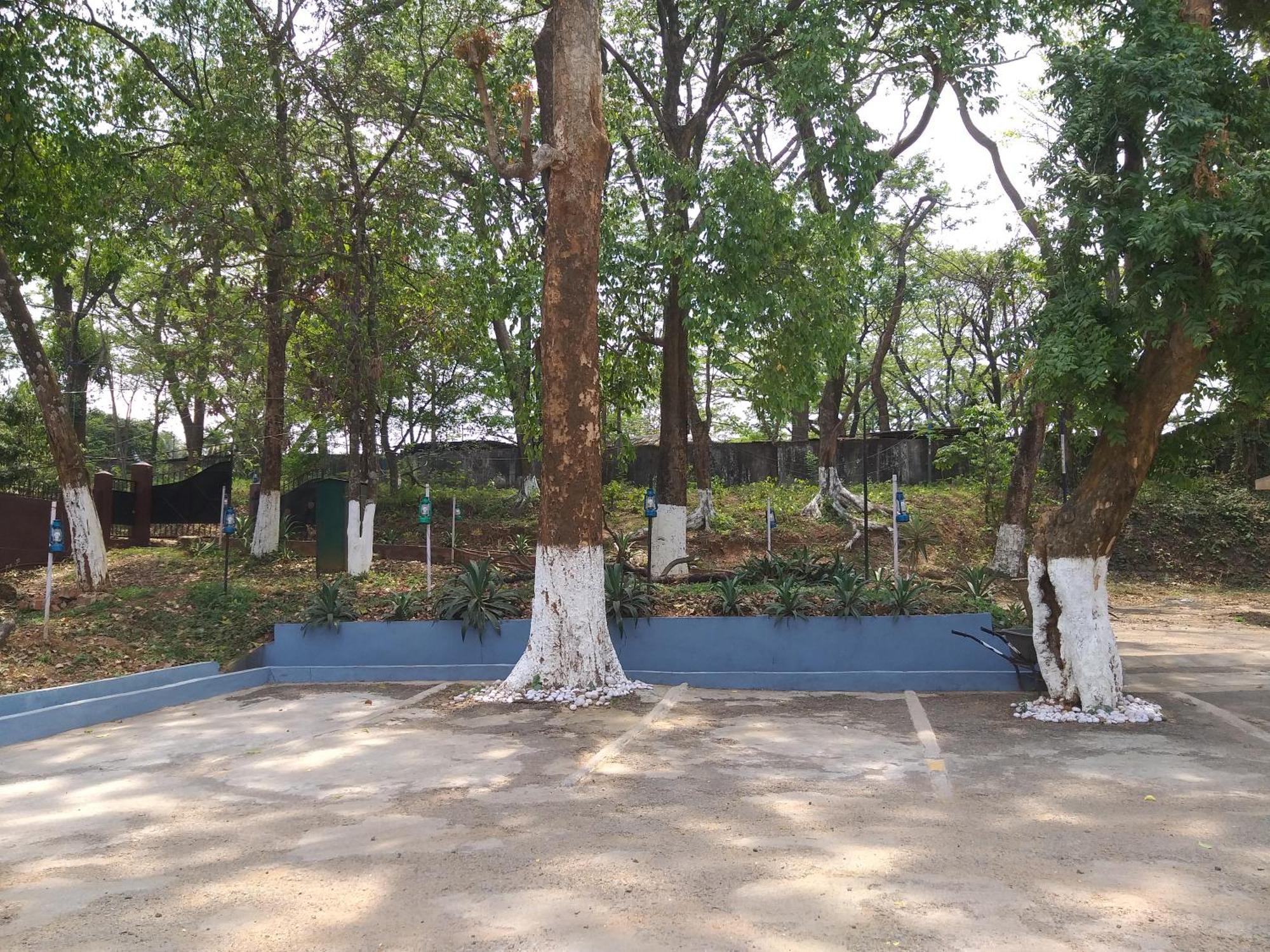 Polo Tura Hotel Extérieur photo