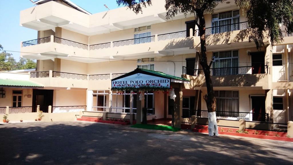 Polo Tura Hotel Extérieur photo